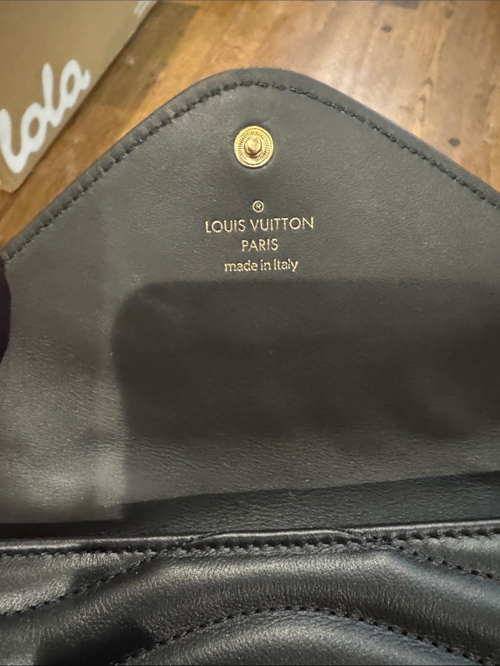 Louis Vuitton/Black Quilted New Wave Wallet/Clutch with Gold LV Emblem/NIB/RARE - Picture 6 of 16